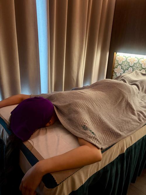 武汉桑拿对缓解腰痛和改善睡眠效果如何？一个程序员的亲身体验